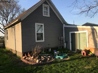 1207 N Cloud St, Clark, SD 57225
