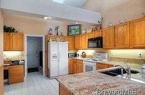 4th image of 755 Spanish Cove Dr