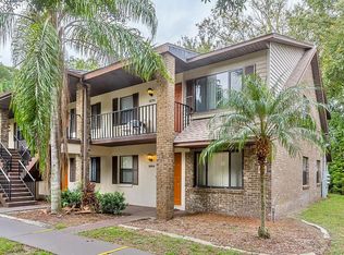 1652 Spring Garden Ct, Holly Hill, FL 32117