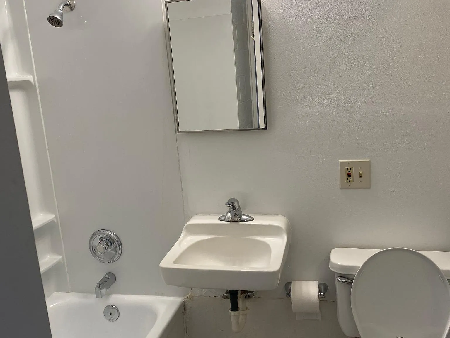 1 bed, 432 sqft, $700 — Photo 4