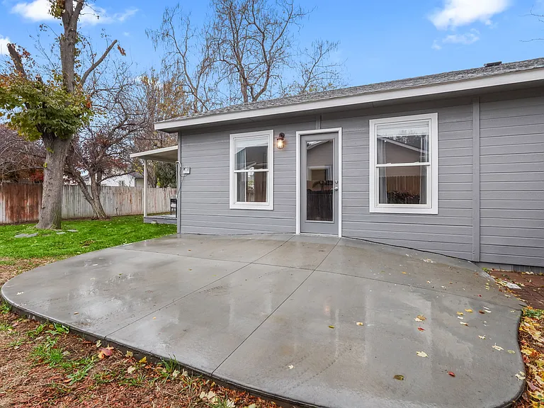 2955 W Stephanie Ct — Photo 48