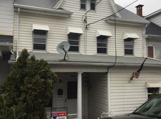 1047 W Mulberry St, Coal Township, PA 17866