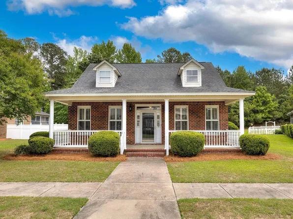 3225 Mayflower Ln, Sumter, SC 29150
