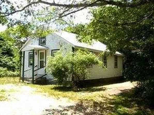 143 Strawberry Hill Road, Centerville, MA 02632