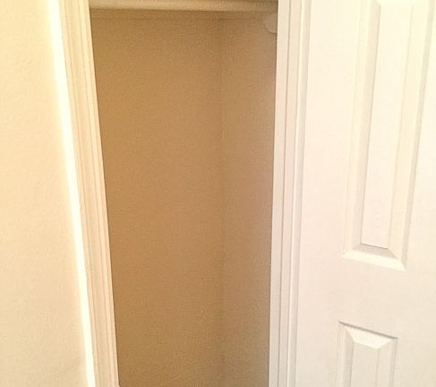 4th image of 180-11 Woodhull Ave #34