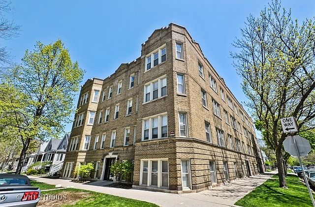 1st image of 2150 W Ainslie St #B-4