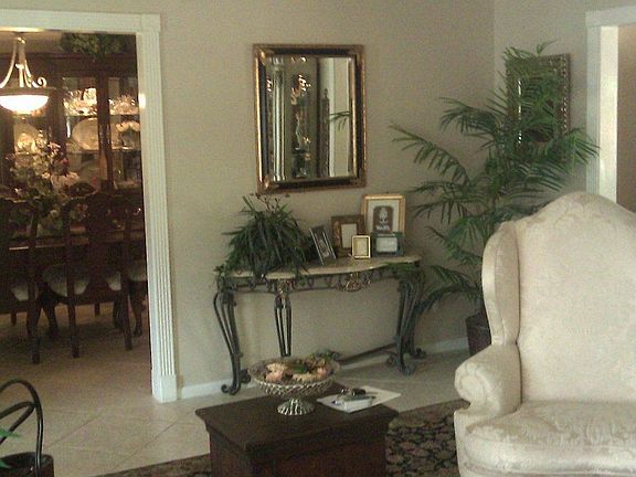 4th image of 6153 Wesconnett Blvd