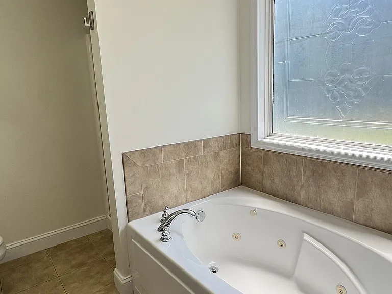 116 Grover Pl — Photo 26
