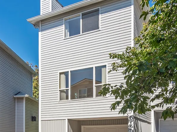 338 NW 103rd Street, Seattle, WA 98177