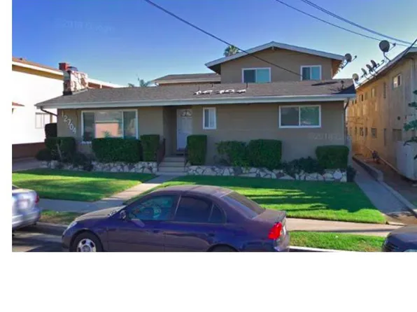 12704 Truro Ave #G, Hawthorne, CA 90250