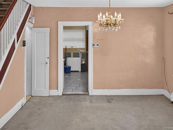 4th image of 543 E 38th Street