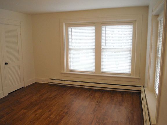 3rd image of 9 Sherman Ave APT 6