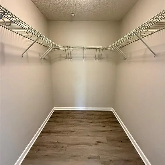 1710 Duntrune Gln — Photo 11