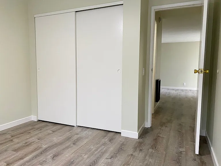 4002 Howard Ave #8 — Photo 8