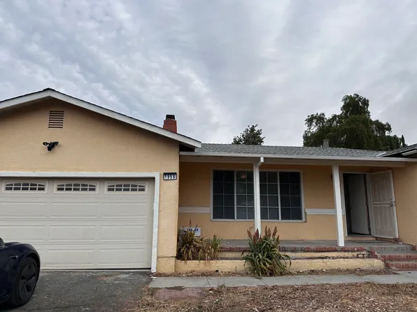 1958 Holly Dr, Concord, CA 94521