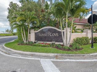 10110 NW 5th St, Fort Lauderdale, FL 33324