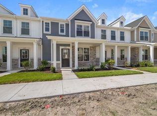 13053 Carolina St, Crown Point, IN 46307