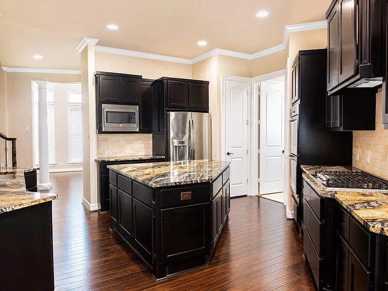 28426 Tanner Crossing Ln — Photo 12
