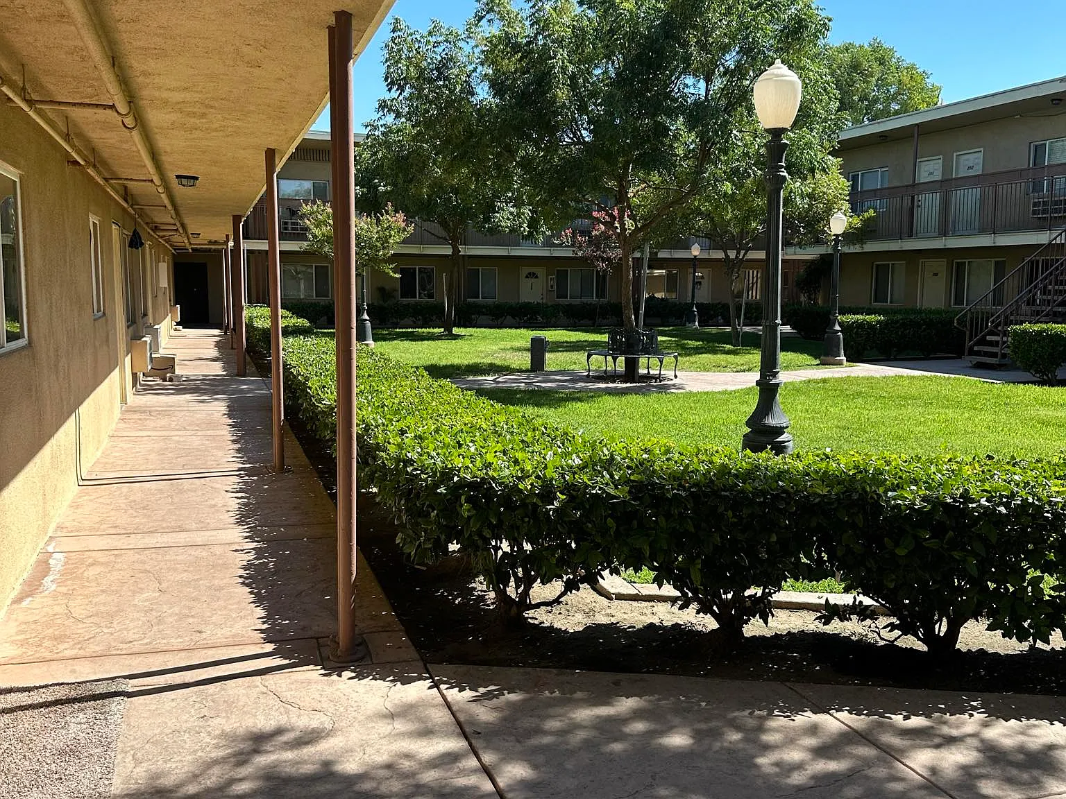 1 bed, $1,100 — Photo 3