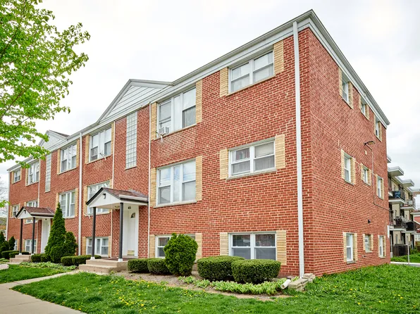 416 Laurel Ave APT 1, Des Plaines, IL 60016