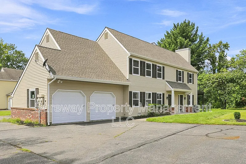 106 Willow Turn — Photo 1