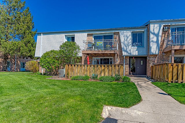 1st image of 4710 W Euclid Ave #1B