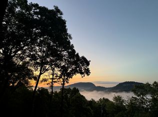 66 Summit Trl, Highlands, NC 28741