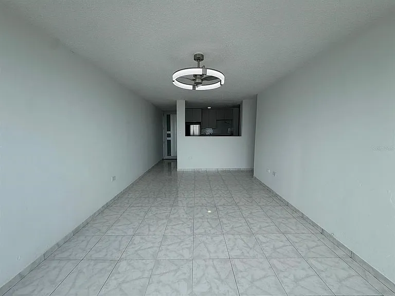 1 Cll Almonte #1707 — Photo 4