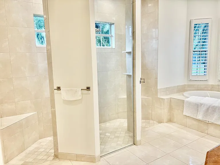 1627 Barbados Ct — Photo 12