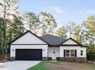 270 Katherine Dr, Gray, GA 31032