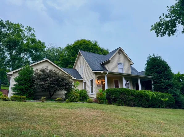 126 Spindletop Dr, Rogersville, TN 37857