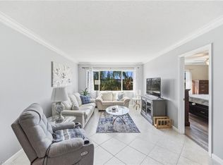 1010 Manatee Rd APT B304, Naples, FL 34114