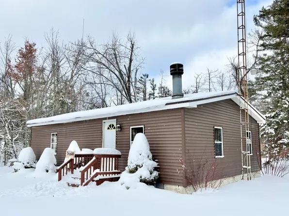 3660 Helen St, Lewiston, MI 49756