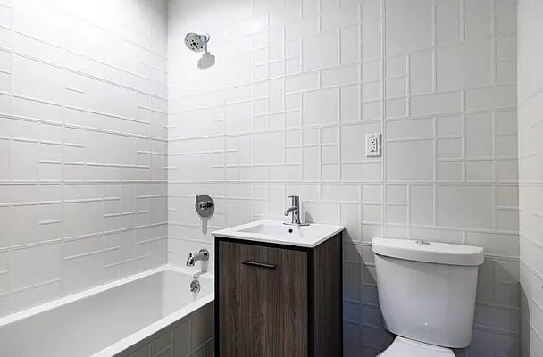 Rented by Brooklyn Group | media 21