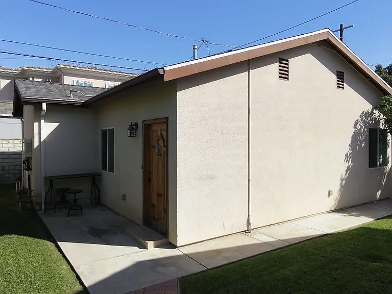 3778 Wade St — Photo 14