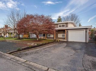 9966 Merritt Dr, Chilliwack, BC V2P 7B7