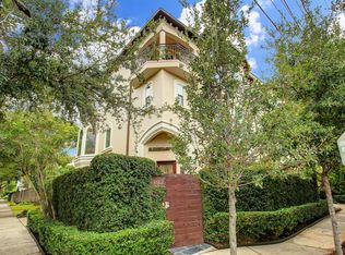 702 Welch St, Houston, TX 77006