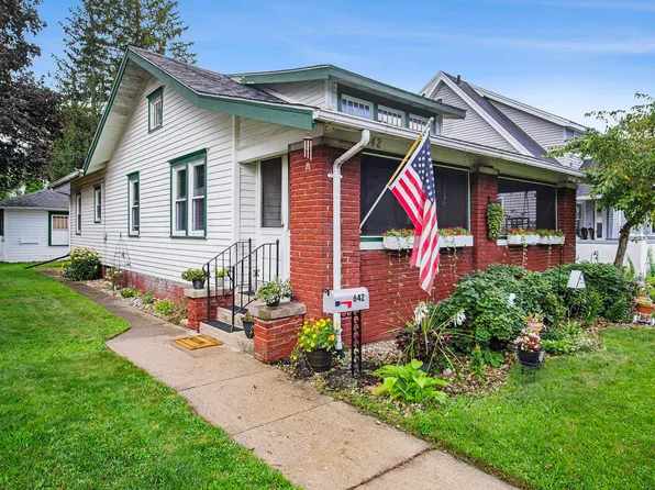 642 E Irvington Ave, South Bend, IN 46614