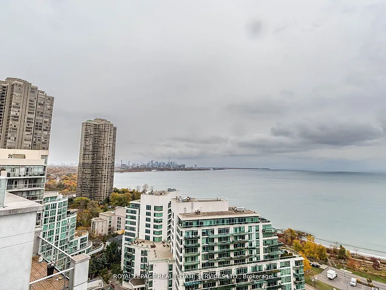 2083 Lake Shore Blvd W #1113 — Photo 36