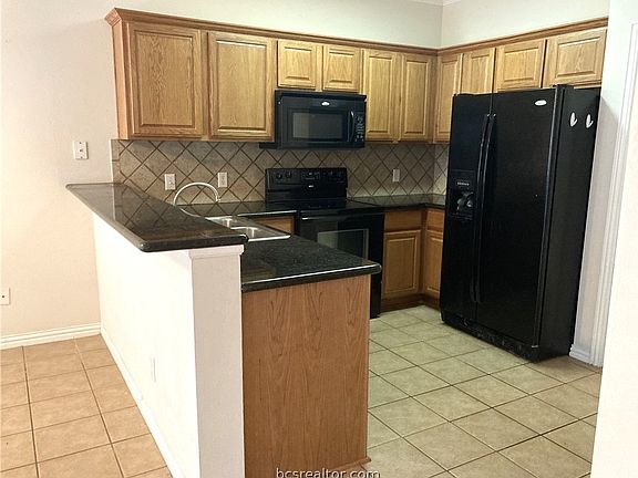 4th image of 1001 Krenek Tap Rd APT 2501