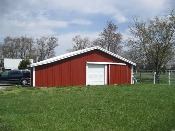 1841 E Bellmont Rd, Decatur, IN 46733