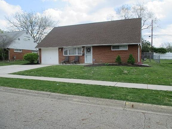 5th image of 1752 Pickering Dr
