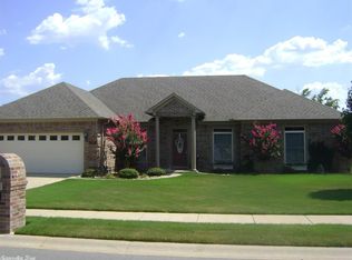 3021 Turnberry Dr, Benton, AR 72019