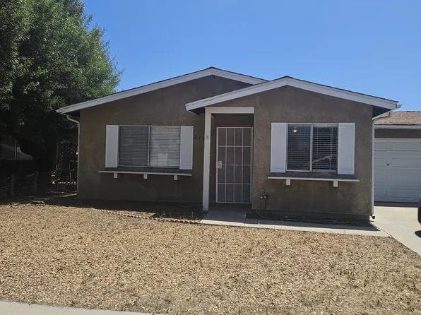 2301 Corinto Ct, Hemet, CA 92545