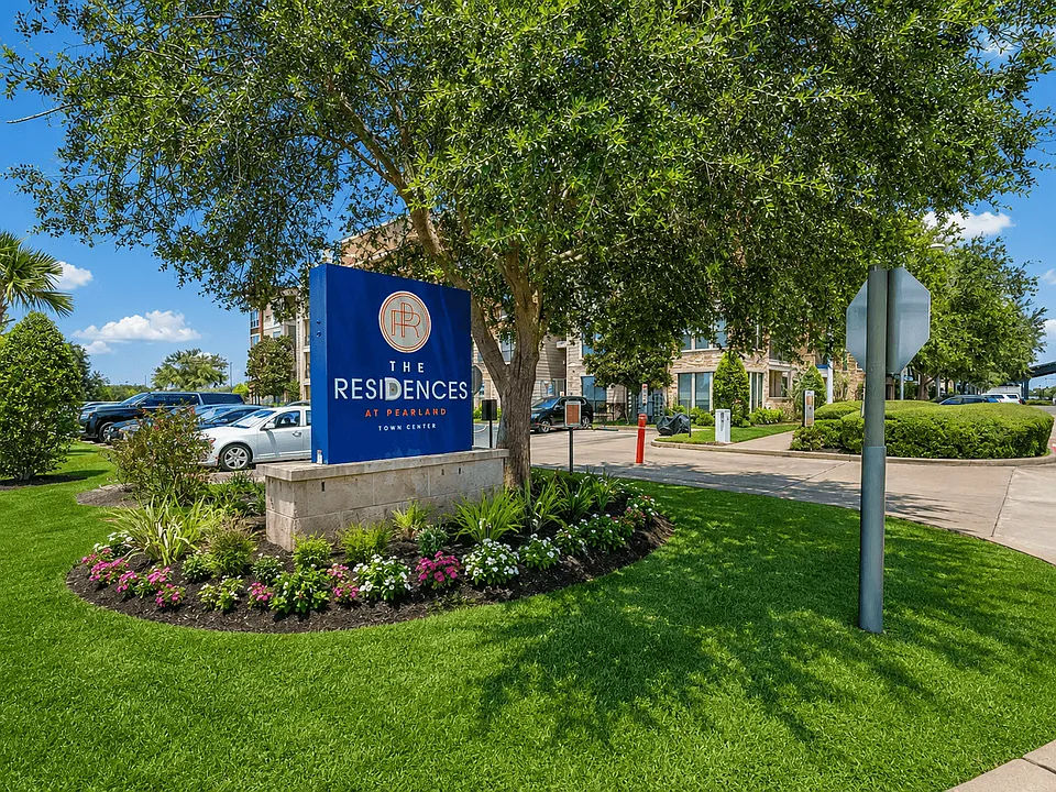 The Residences at Pearland Town Center