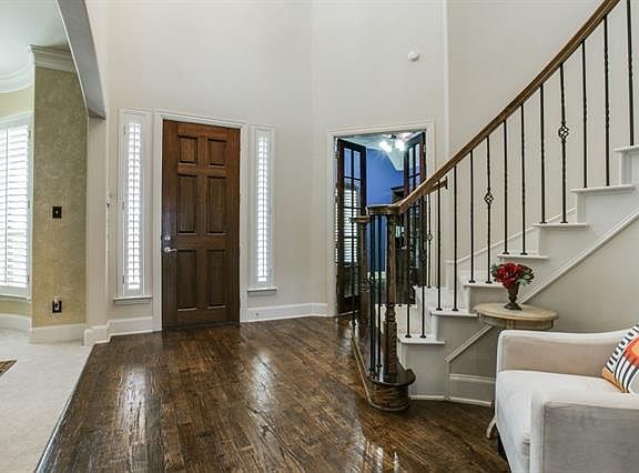3rd image of 1206 Avondale Dr