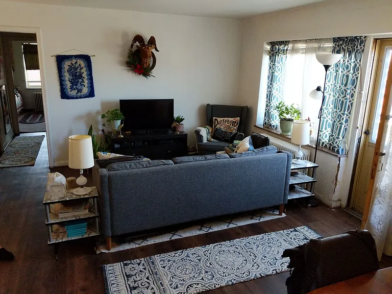 5600 5th Ave — Photo 149