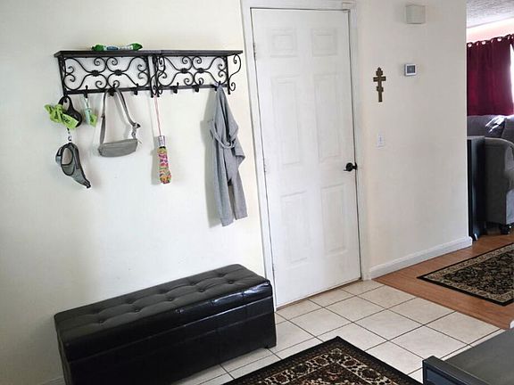 3rd image of 2236 E Lee Street