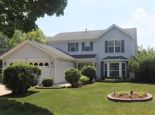 917 Rocky Valley Way, Carol Stream, IL 60188