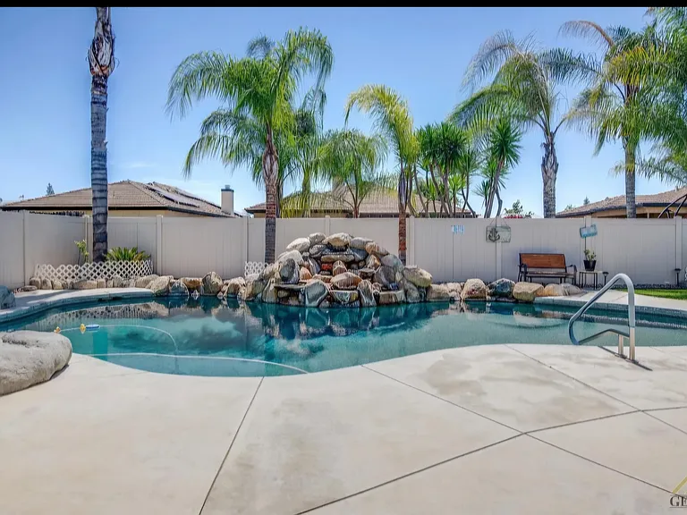 9815 Mona Lisa Ln — Photo 8